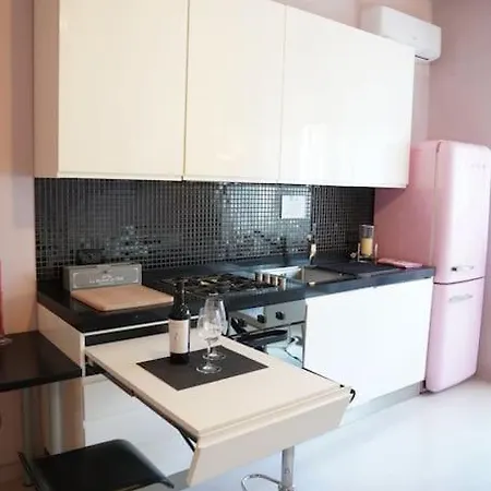 Cipro Pink House Lägenhet